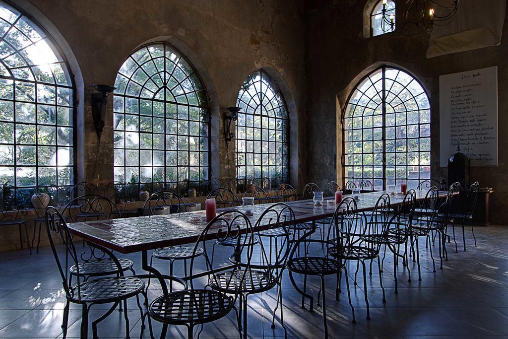 Château d'Agel chambres d'hôtes Extérieur photo